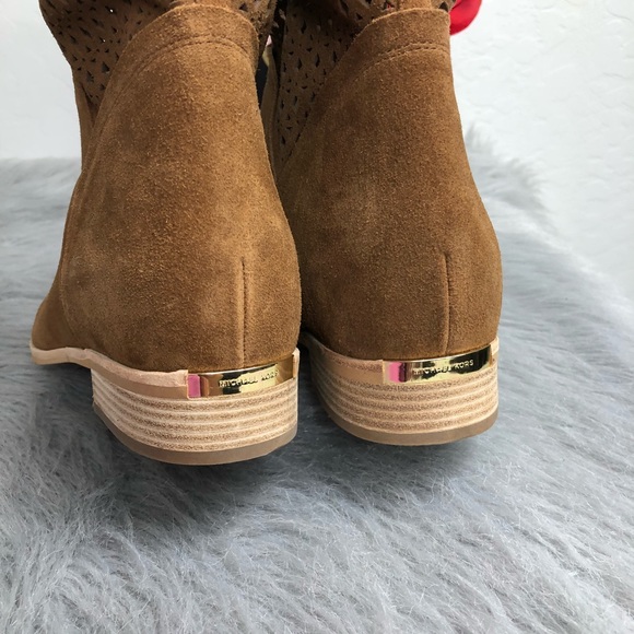 Michael Michael Kors Graham Perforated Tan Bootie - Picture 2 of 8